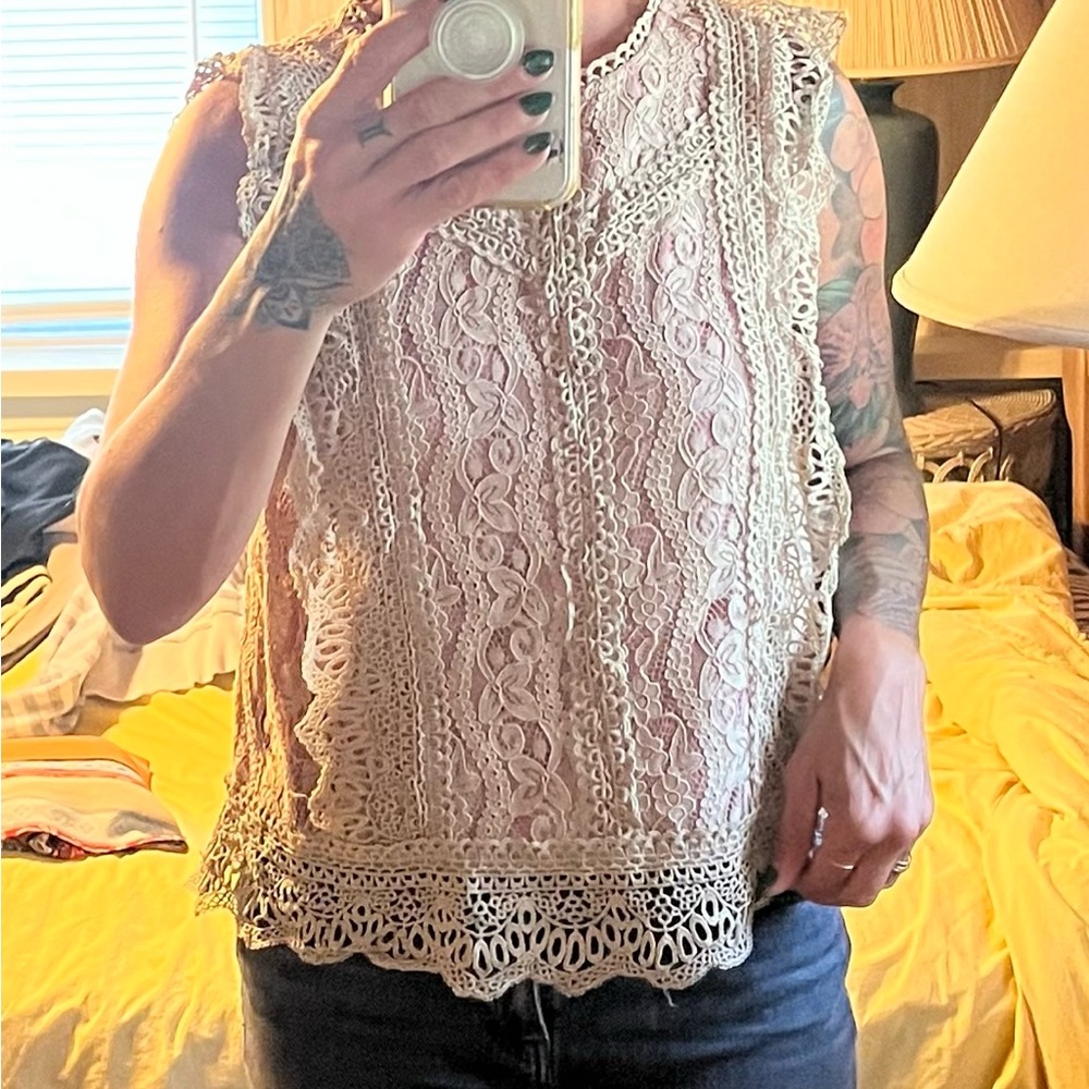 Elegant Cream Lace Sleeveless Top